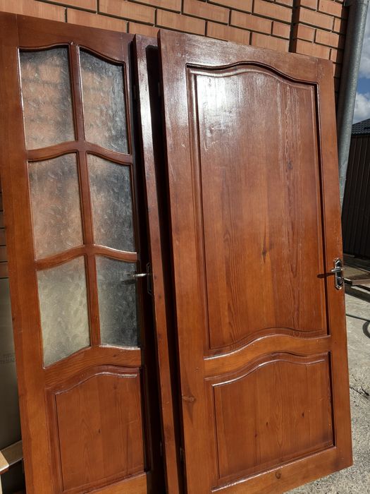 Продаются межкомнатные двери