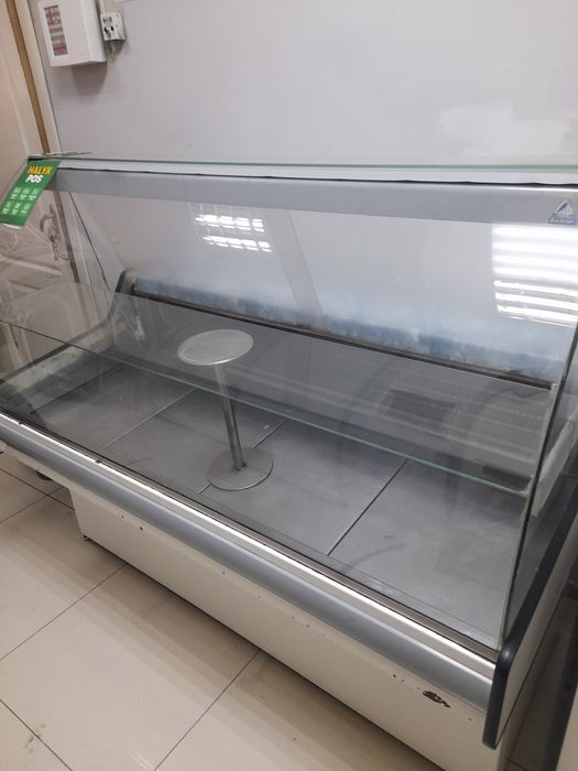 Продам витрину, в хорошем состоянии