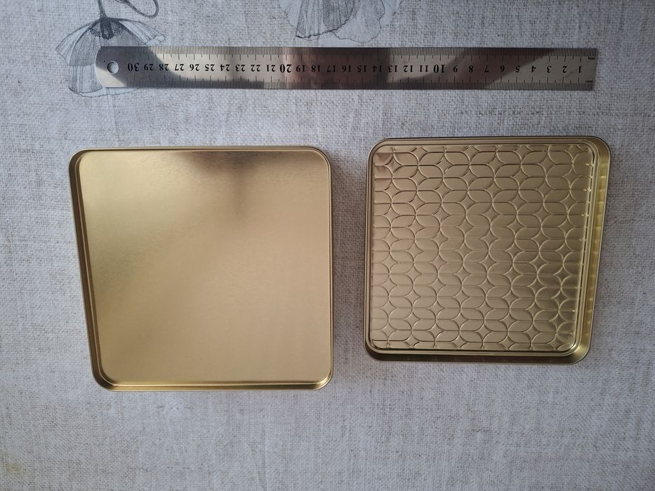 Жестяная коробочка (кейс) для мелочей