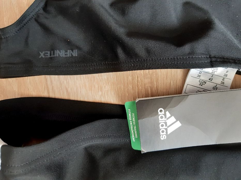 Adidas нови бански за момиче