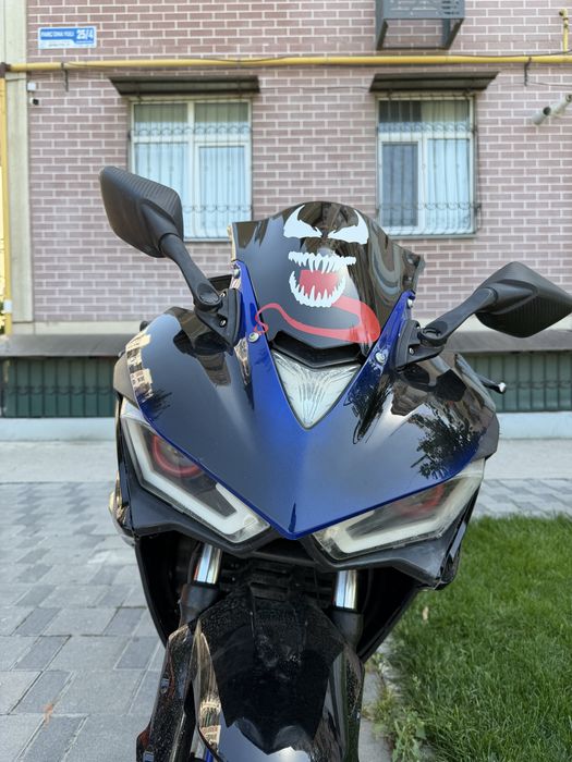 Yamaha R3 2024, 400 кубов, 5500 км