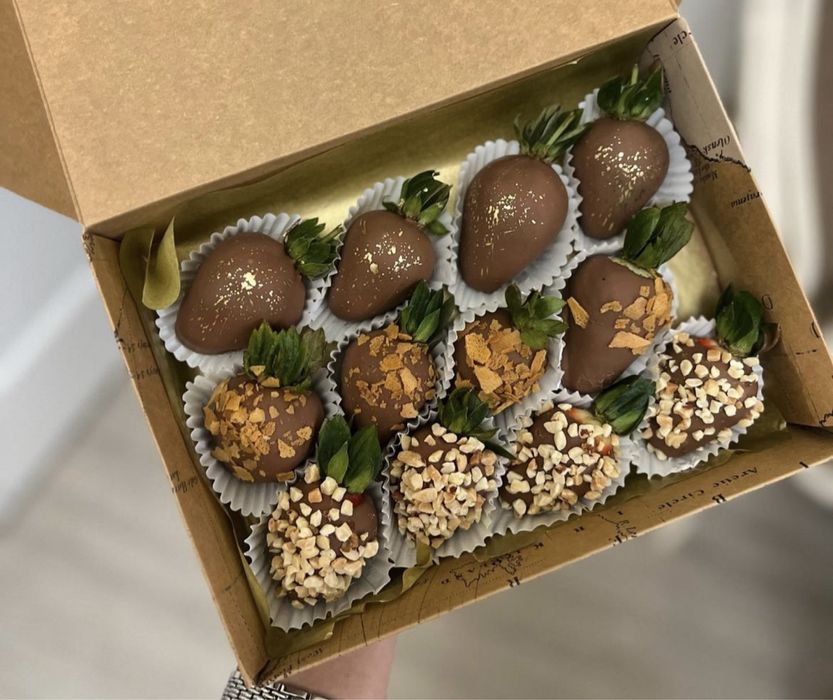 Клубника в шоколаде доставка есть