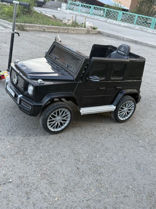 Электромобиль детский