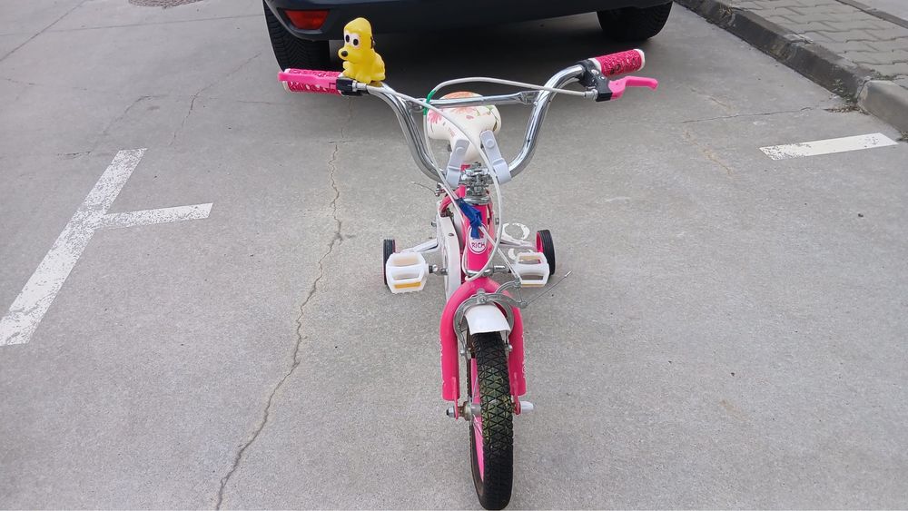 Bicicletă fetițe Rich Baby 12 inch – Stare buna, folosită de câteva ori