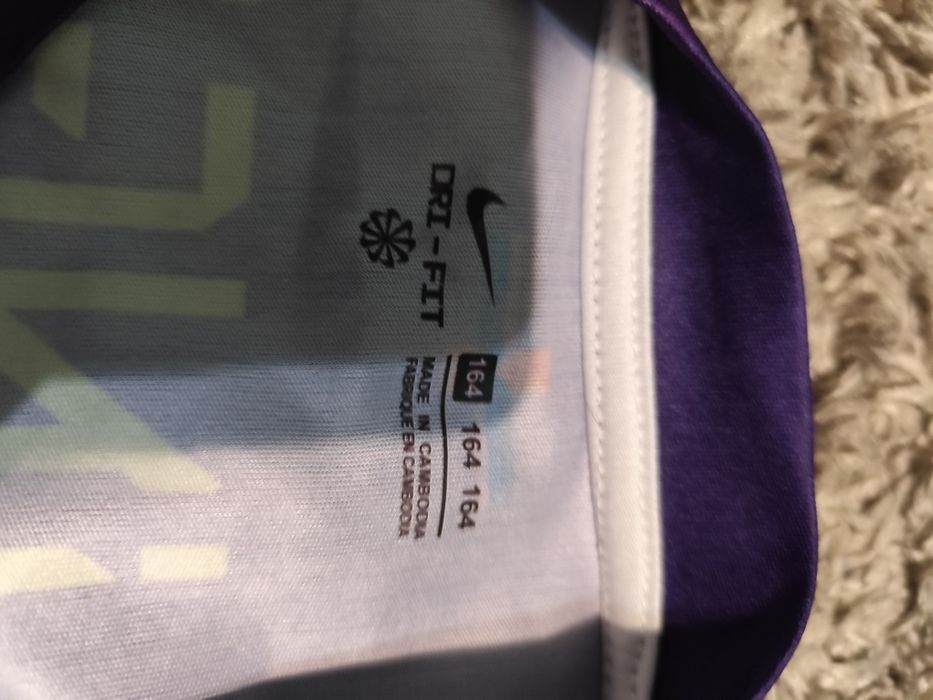 Продавам екип на Англия Euro 2024 Белингам