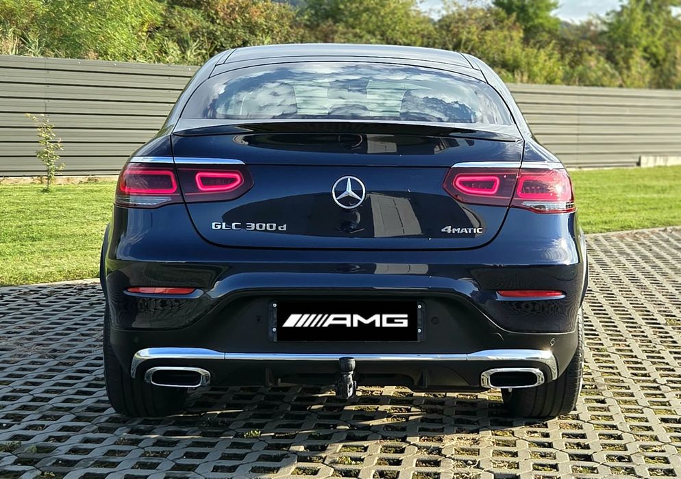 GLC Coupe/Pak A.M.G/2.0 d/245 c.p/Interior Rosu/Ambiental/Piano Black/