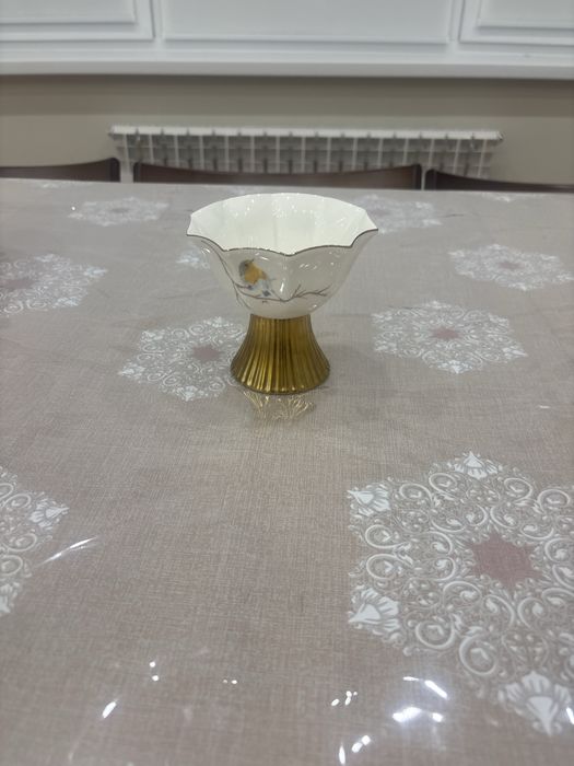 Посуда для сервировки