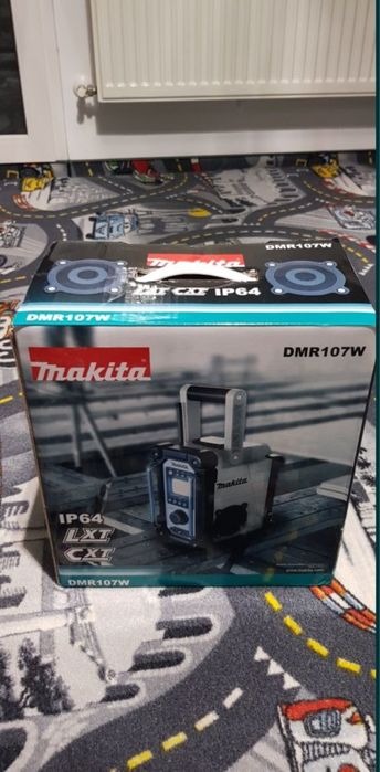 Vand Radio Boxa MAKITA DMR107 pret 700 lei