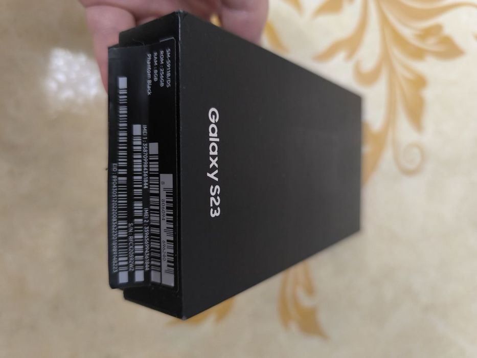 Samsung S23 8/256