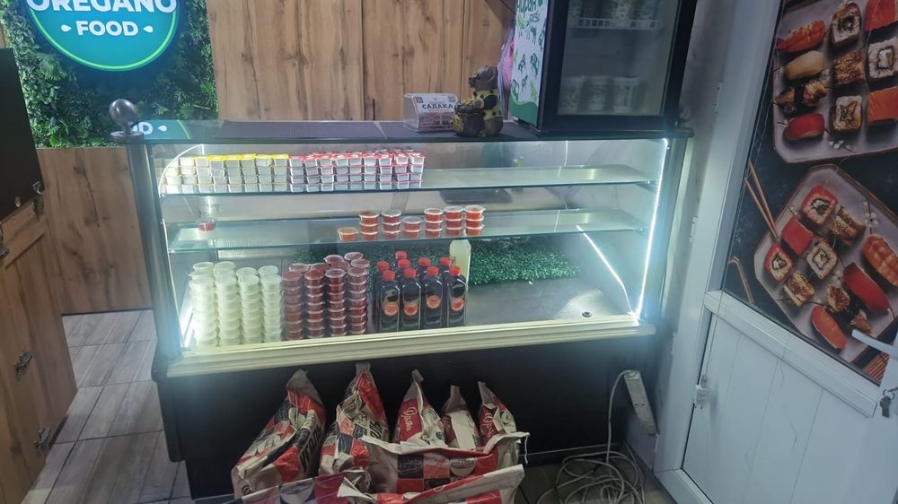 Витринный холодильник 225тыс/тг