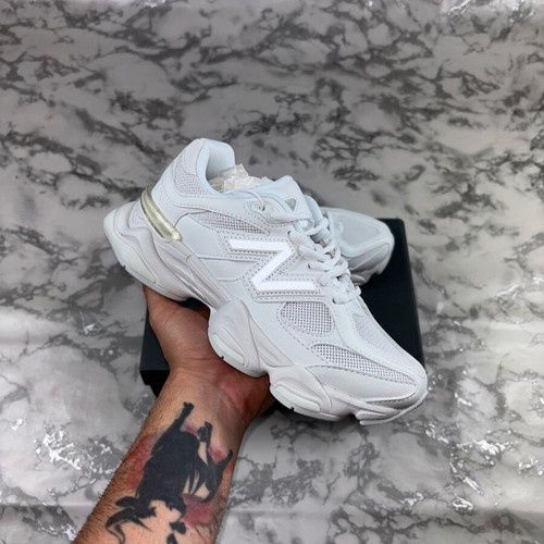 New Balance 9060 Нови Бели Маратонки [36-44 Номер]