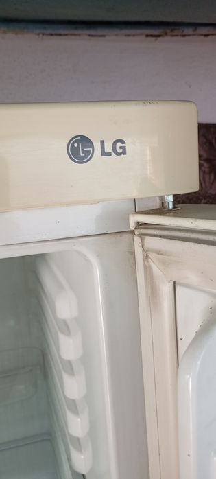 Продам Холодильники МЗХ и  LG