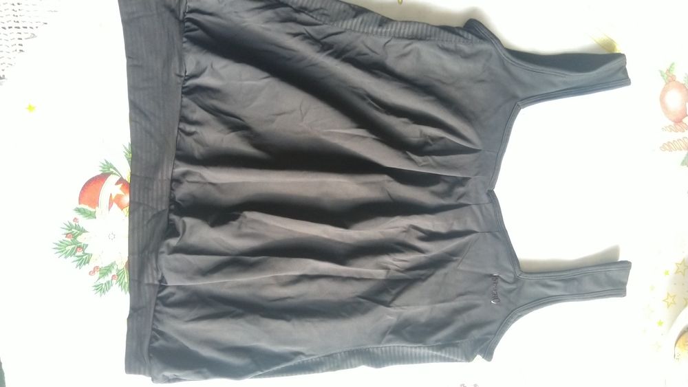 Комплект за фитнес - 5 части р. 12 UK + маратонки, р. 40 USA PRO