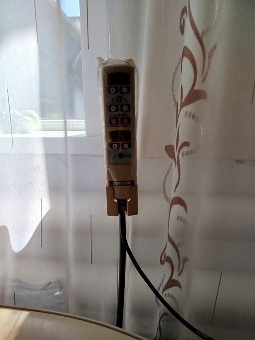 Продам массажную кровать