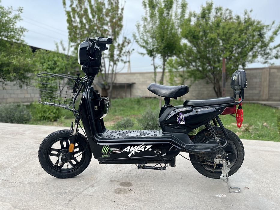 Продается скутер состояние самалет