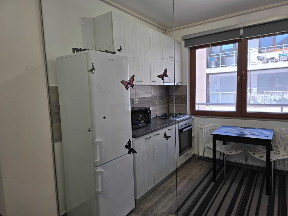 Inchiriere apartament 2 camere Sector 4, Cartierul Solar