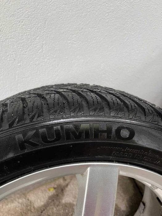 Set roti Alutec Grip 16" cu cauciucuri de iarna Kumho Wintercraft