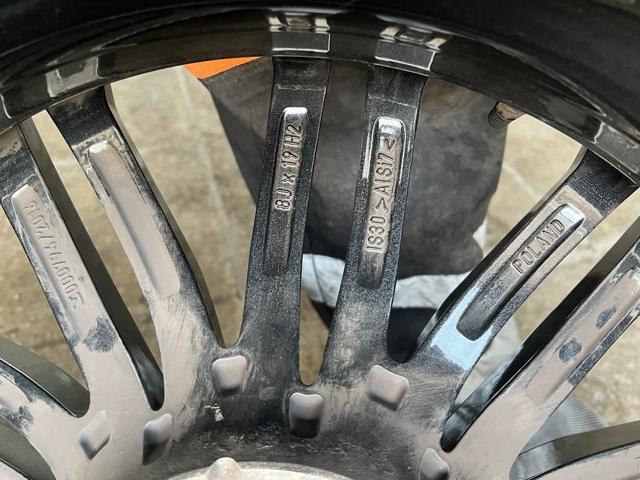 Диски с шинами 5/114.3 р 19