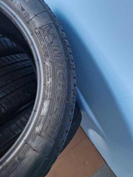 4 Michelin R19 235/50/ летни гуми 
DОТ4819