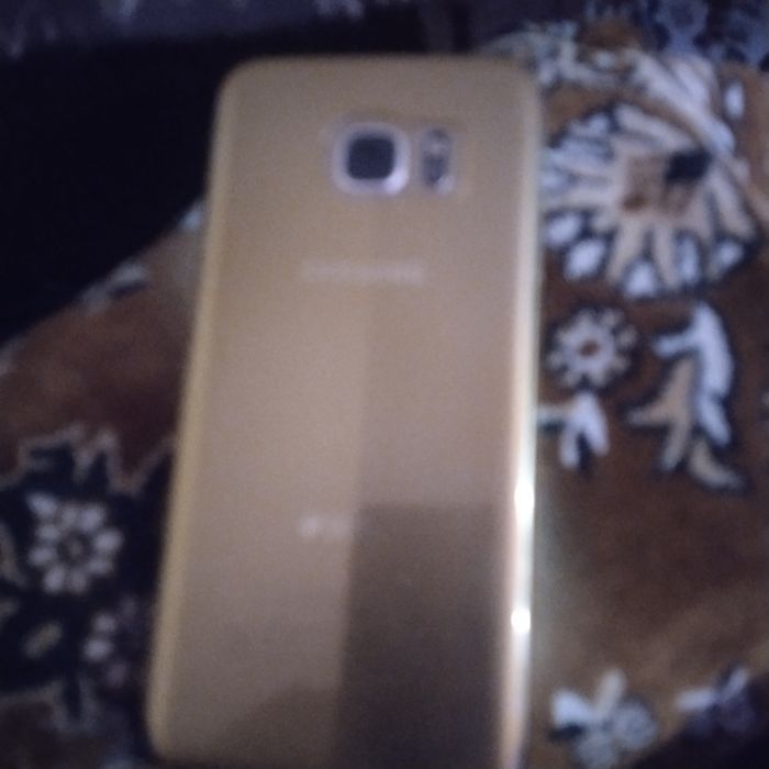 Samsung S7 Gold,