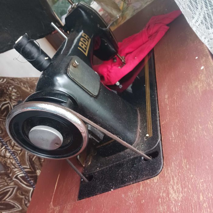 Шевна машина  ретро