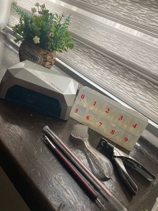 Lampa dlya manikyura лампа для маникюра