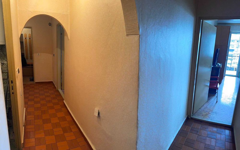 Продава се Двустаен апартамент в Разград, Лудогорие - 75 кв.м за 1020 €/кв.м - Снимка #8