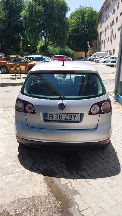 Volkswagen  plus 5