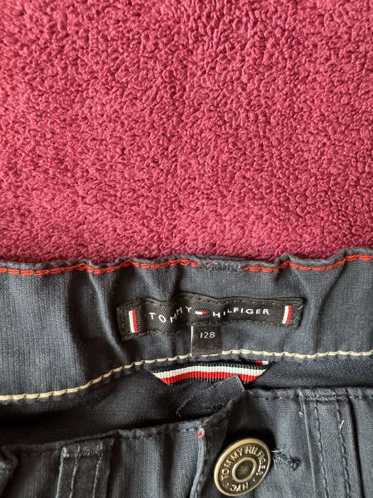 Pantaloni Tommy Hilfiger baiat 8 ani