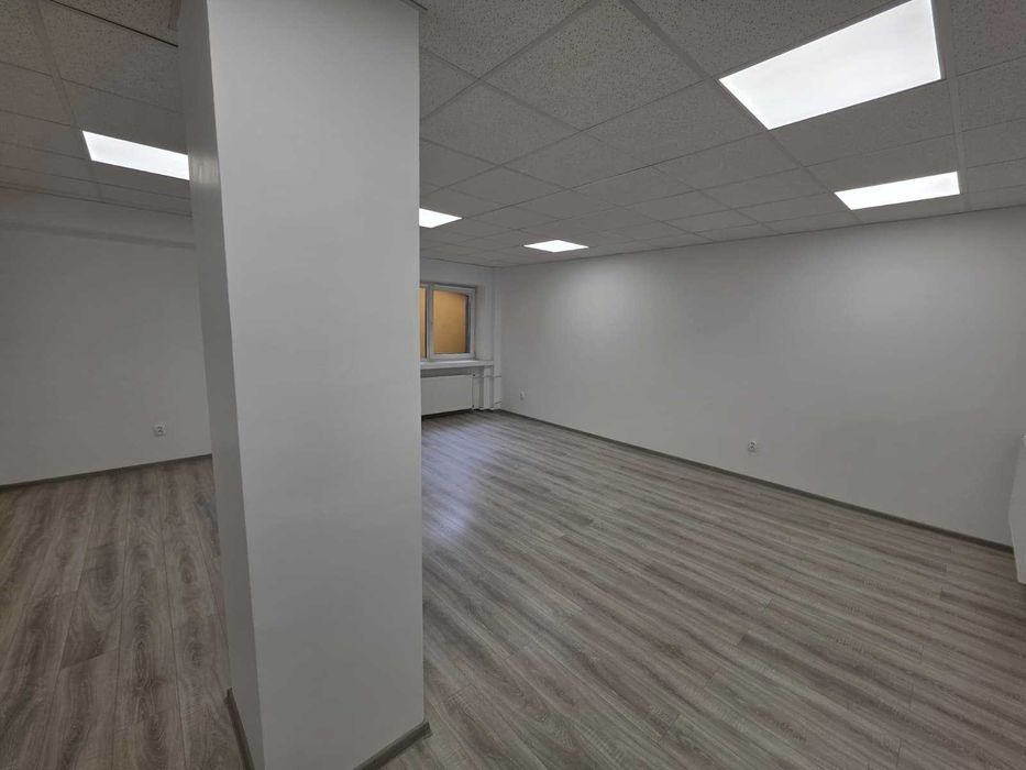 Inchiriez Spatiu de birouri 35 mp (parter) - Piata Romana