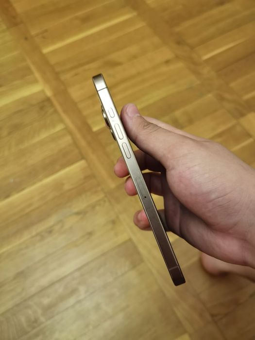 Продам Iphone 16 pro max в идеальном состоянии
