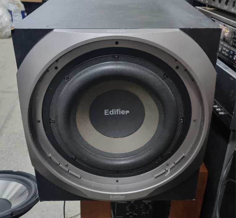 Subwoofer activ  Infinity, Edifier