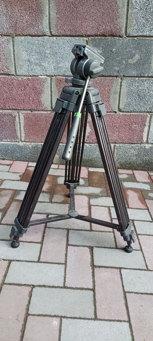 Штатив профессиональный металл