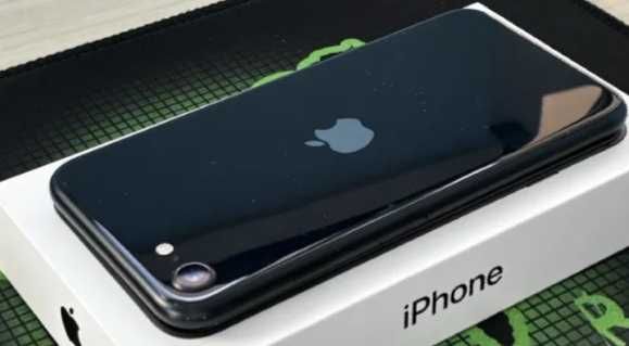 IPHONE SE 2022 3