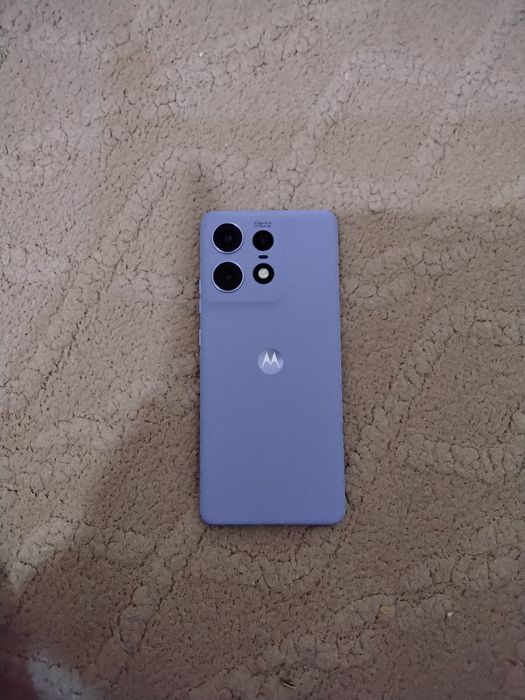 Motorola edge 50 pro 12+12 (512)