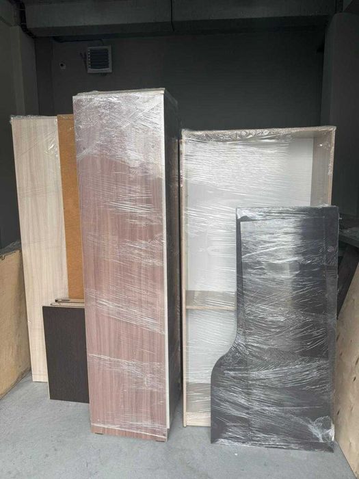 Продается офисная мебель б/у