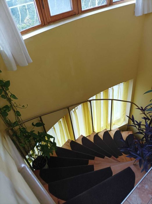 Продава се Къща в Варна, м-т Траката - 350 кв.м за 1200 €/кв.м - Снимка #3