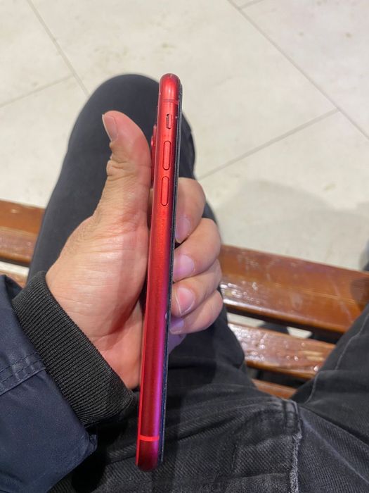 Айфон11 сатылады жагдаиы жаман емес