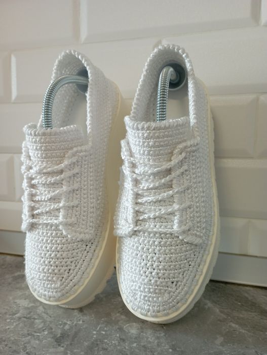 Teniși croșetați disponibili (39)