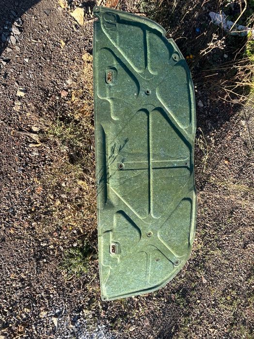 Обшивка капота Лексус rx 300