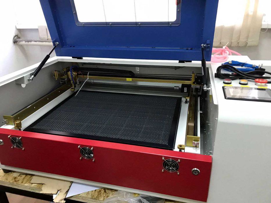 Лазерный станок рабочее поле 60х40см