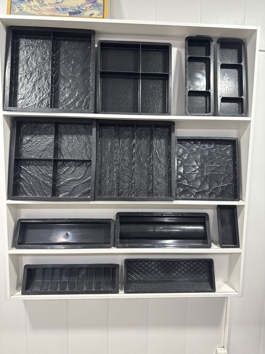 Форма термопонелей и брусчаток