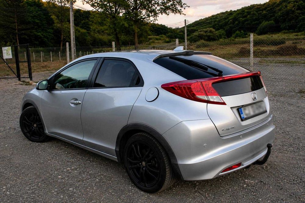 Honda Civic facelift 1.8 benzina 2012