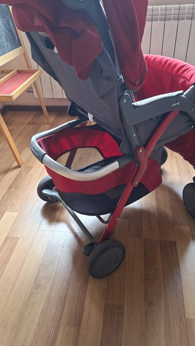 Коляска Chicco SimpliCity в подарок толокар
