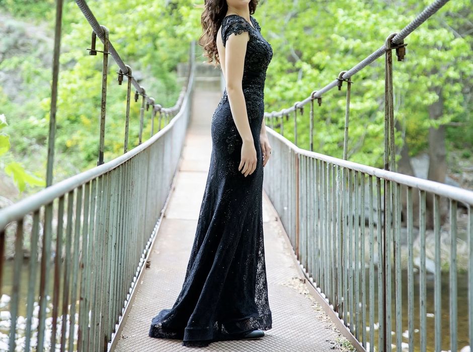 Бална рокля Стоян Радичев