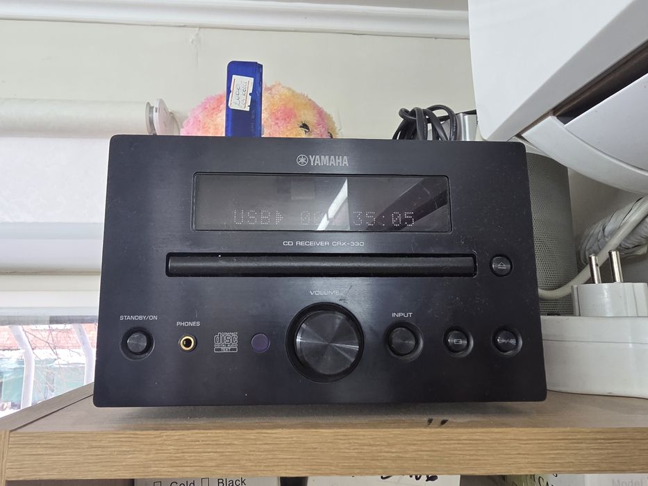 Продам yamaha crx-330