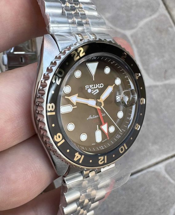 Seiko 5 Sports 42 mm SKX Black Grape SSK001 Automatic GMT 4R34