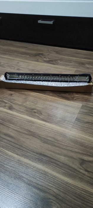 Мощен LED bar 140