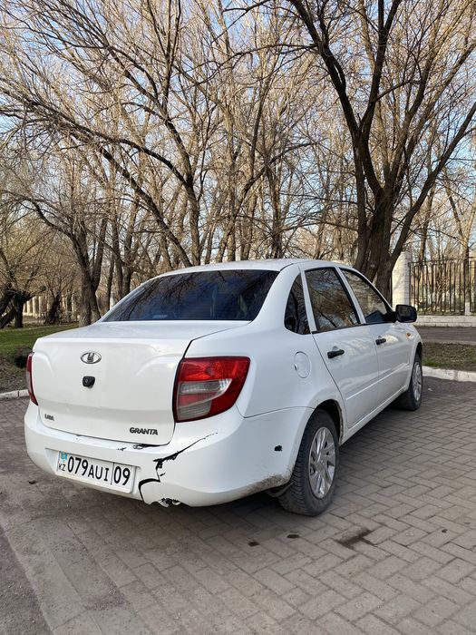 Продам машину на ходу