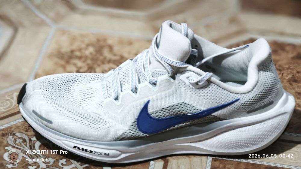Nike кроссовки 43, 44